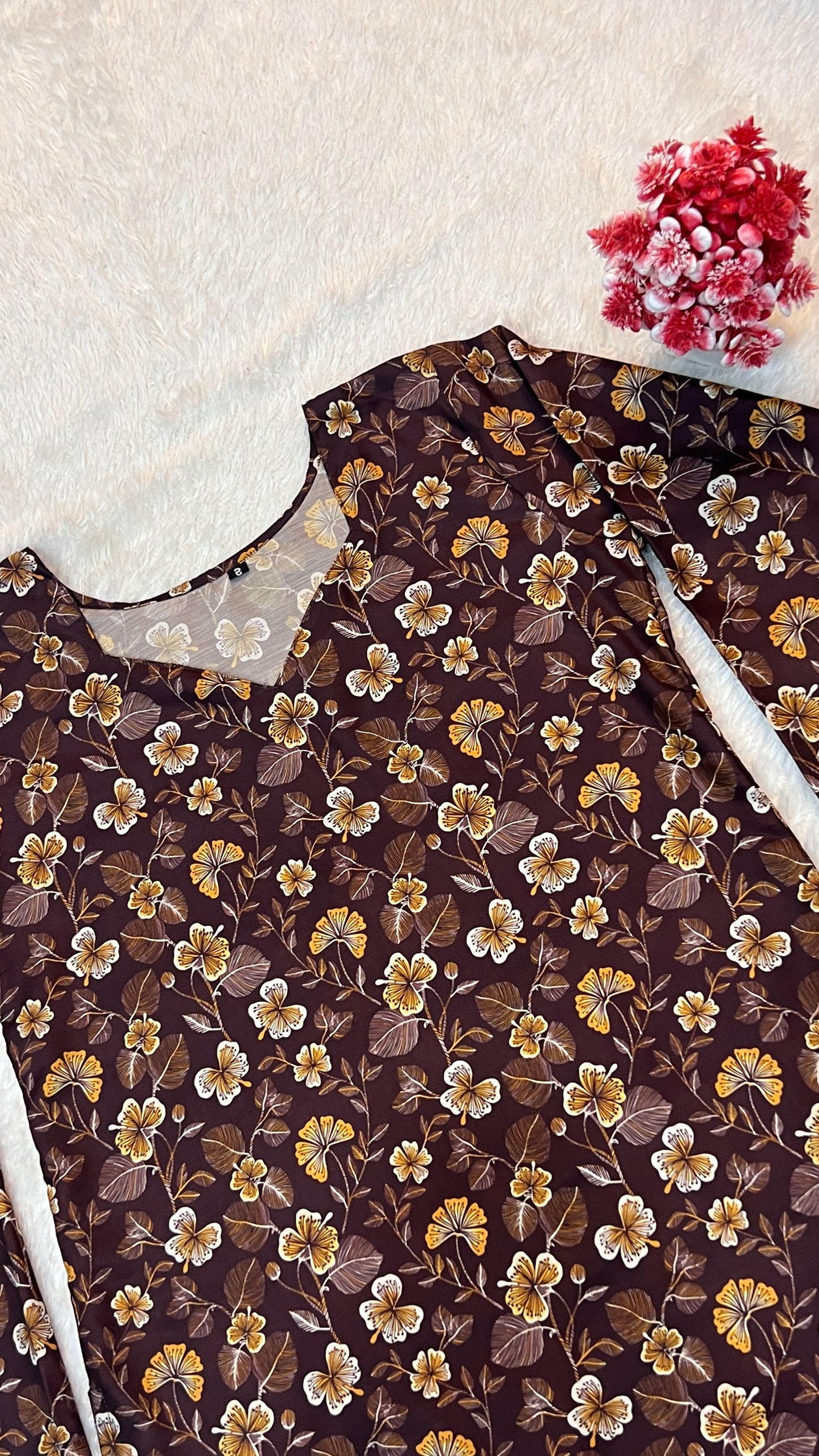 fabric texture detail maslin silk wine top