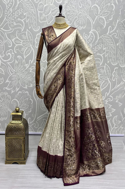 Off White Saree stands for purity and class – ideal for serene and sacred events.