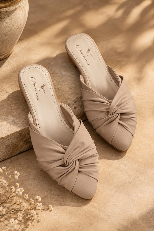 Beige mule shoes for women with twisted knot front detail