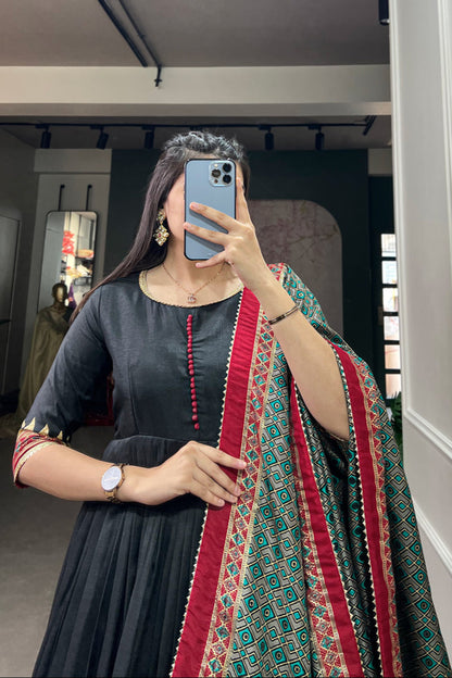 Stylish Full Long Anarkli Dupatta Dress for USA Women's Wear