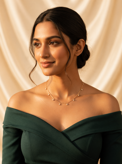 Minimal Gold Diamond Necklace In Elegant Drop Charm Chain