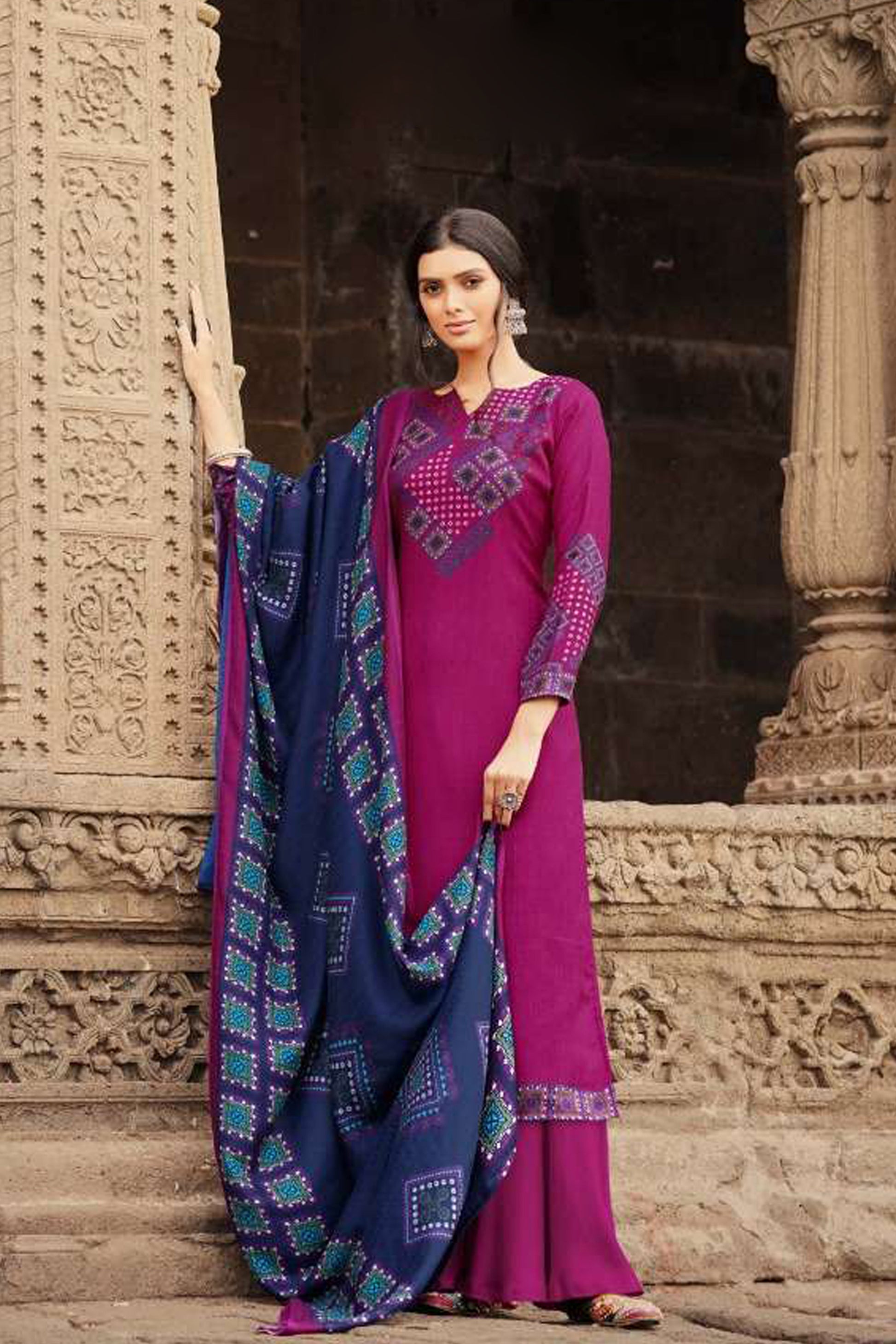 Pink colour cotton wear reflects softness and charm – perfect for graceful day functions.
