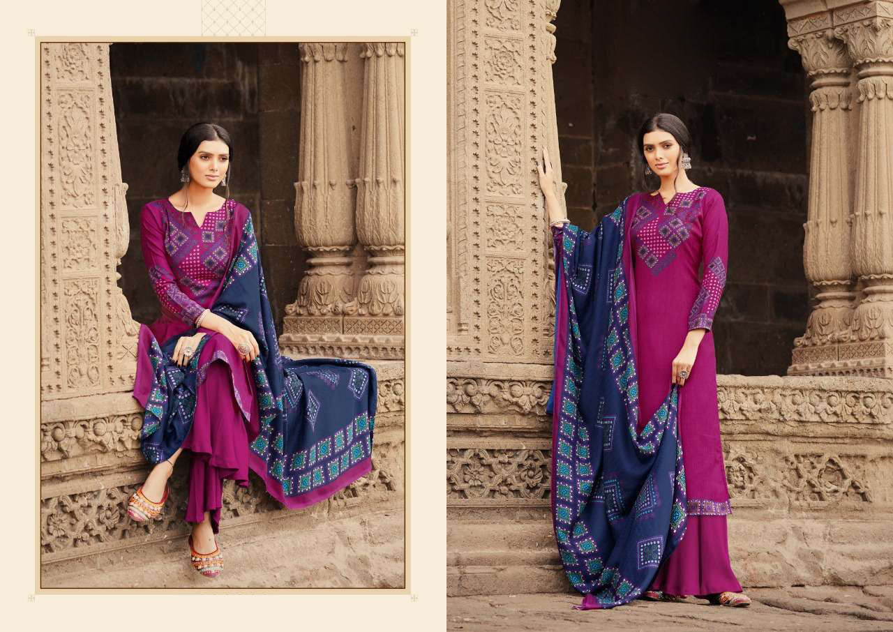 Pink colour cotton wear reflects softness and charm – perfect for graceful day functions.
