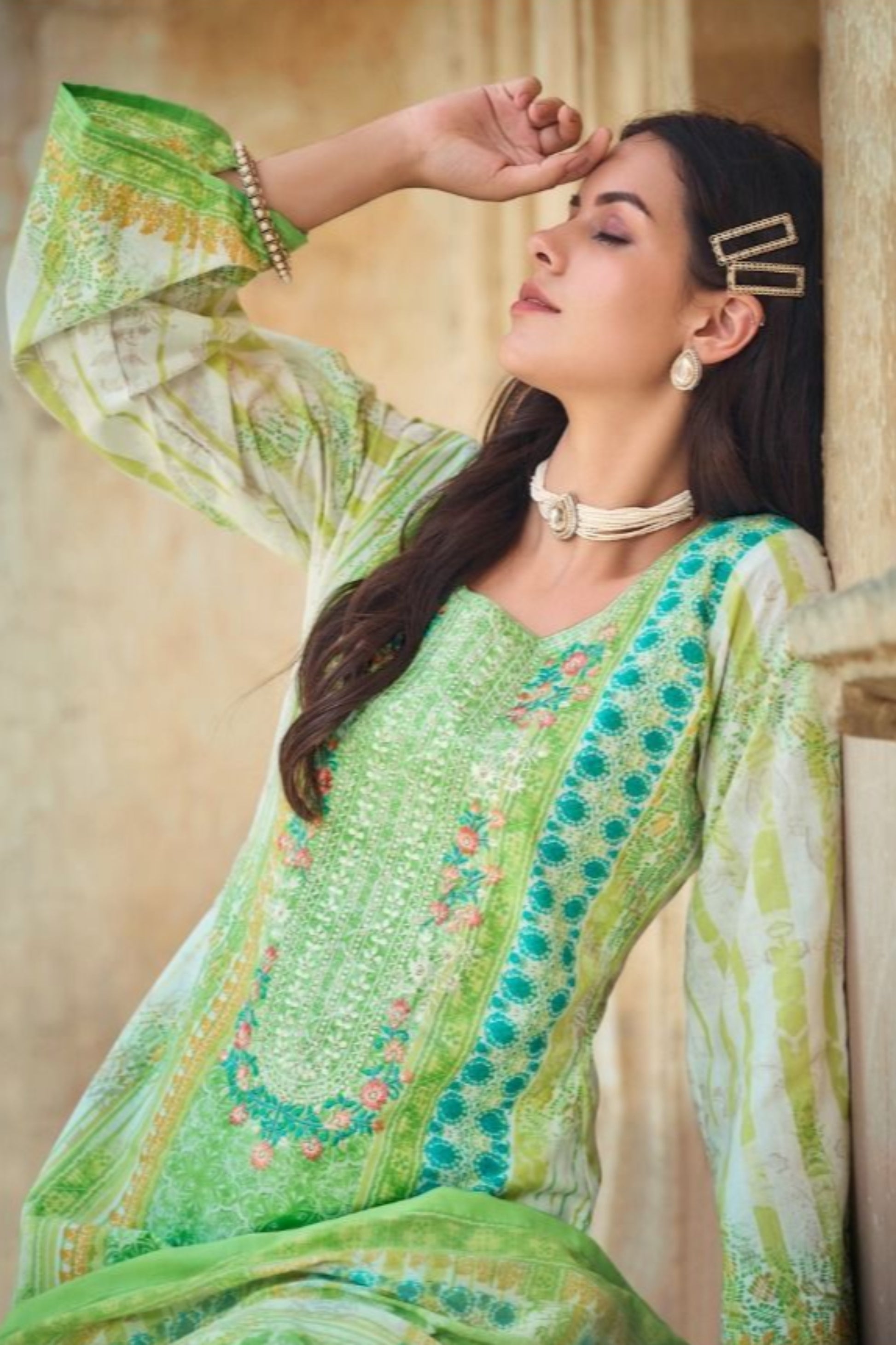 mens hunter green dress pants Buy Light Green Embroidered Kurta Palazzo Set main image 1