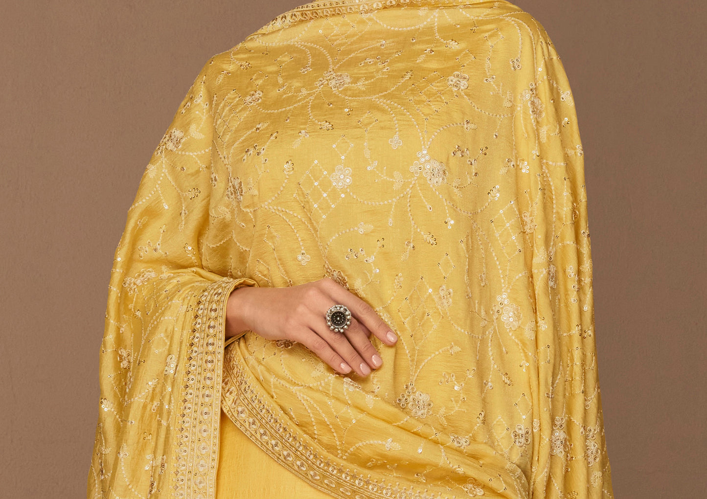 Back view of designer salwar kamiz suit