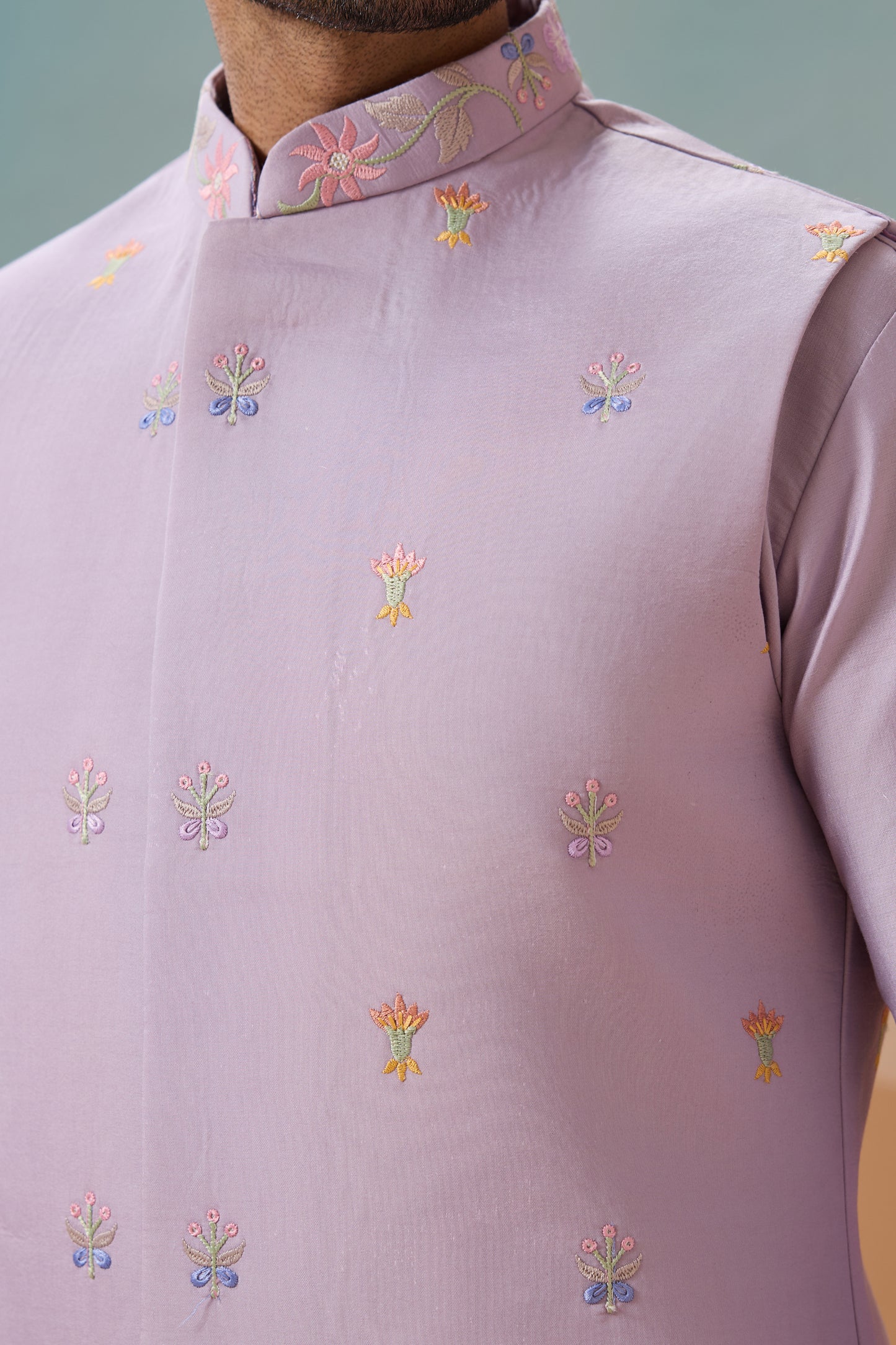 Lavender Ethnic Salwar Kurta Detailed Embroidery View