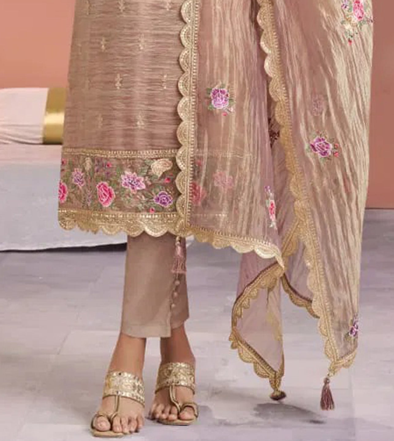 indian salwar kameez suit