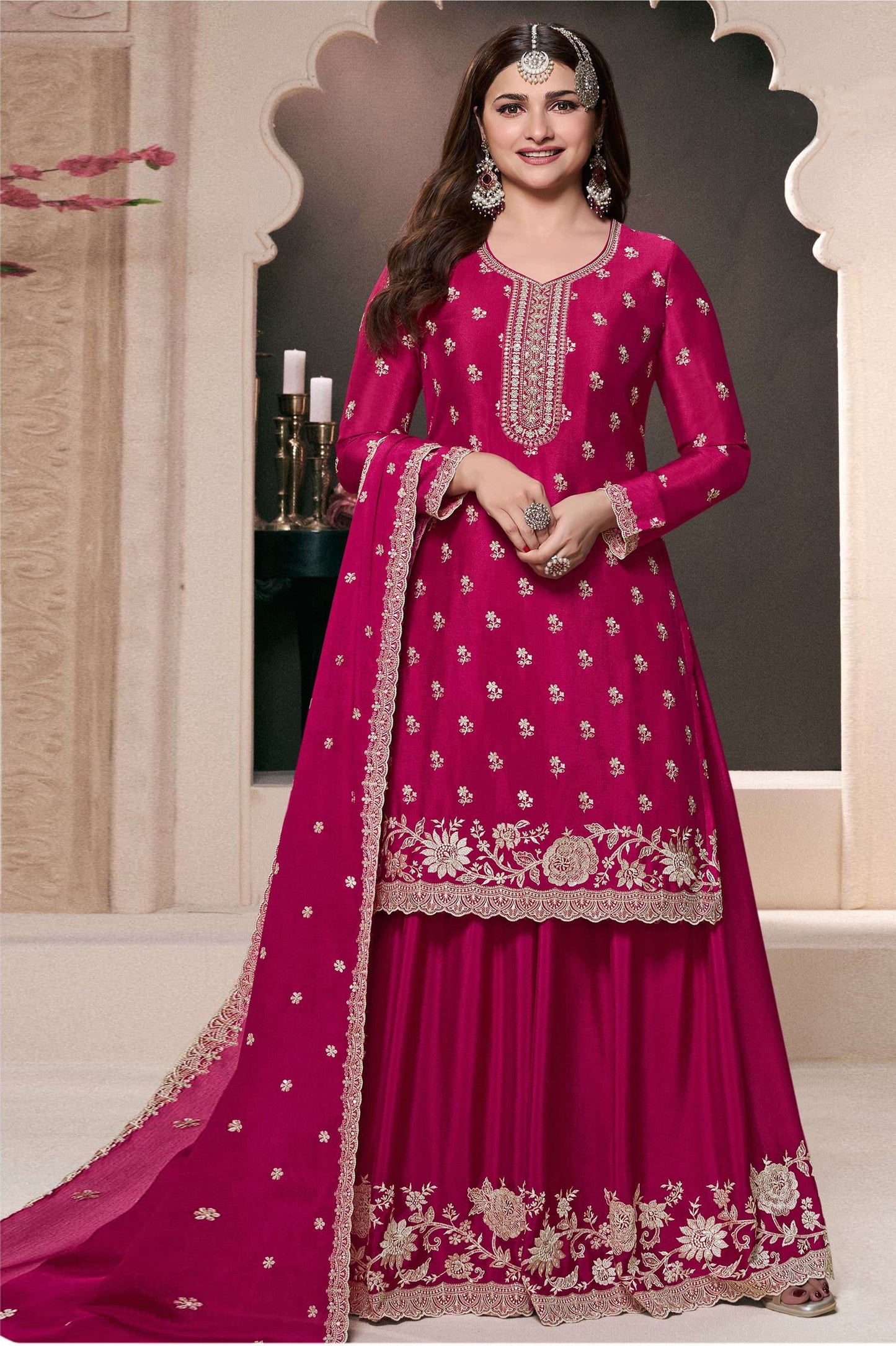 Women Traditional Party Outfit 