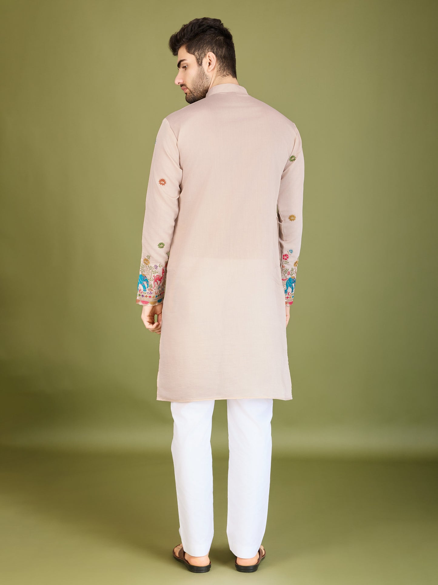 Mens Peach Kurta With Traditional Thread Detailing