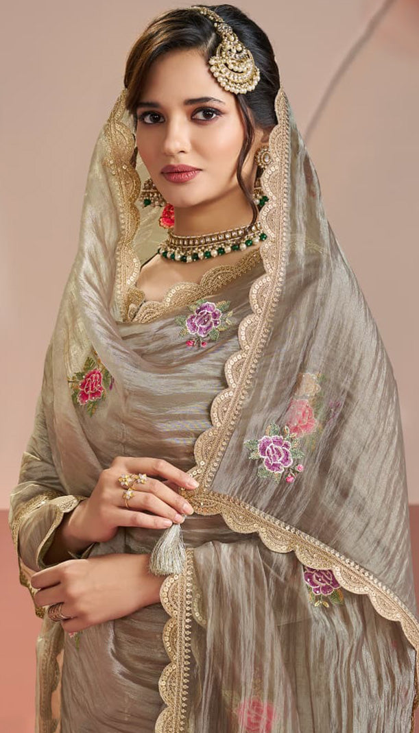 Pakisatani Women's Wear Dupatta Dress