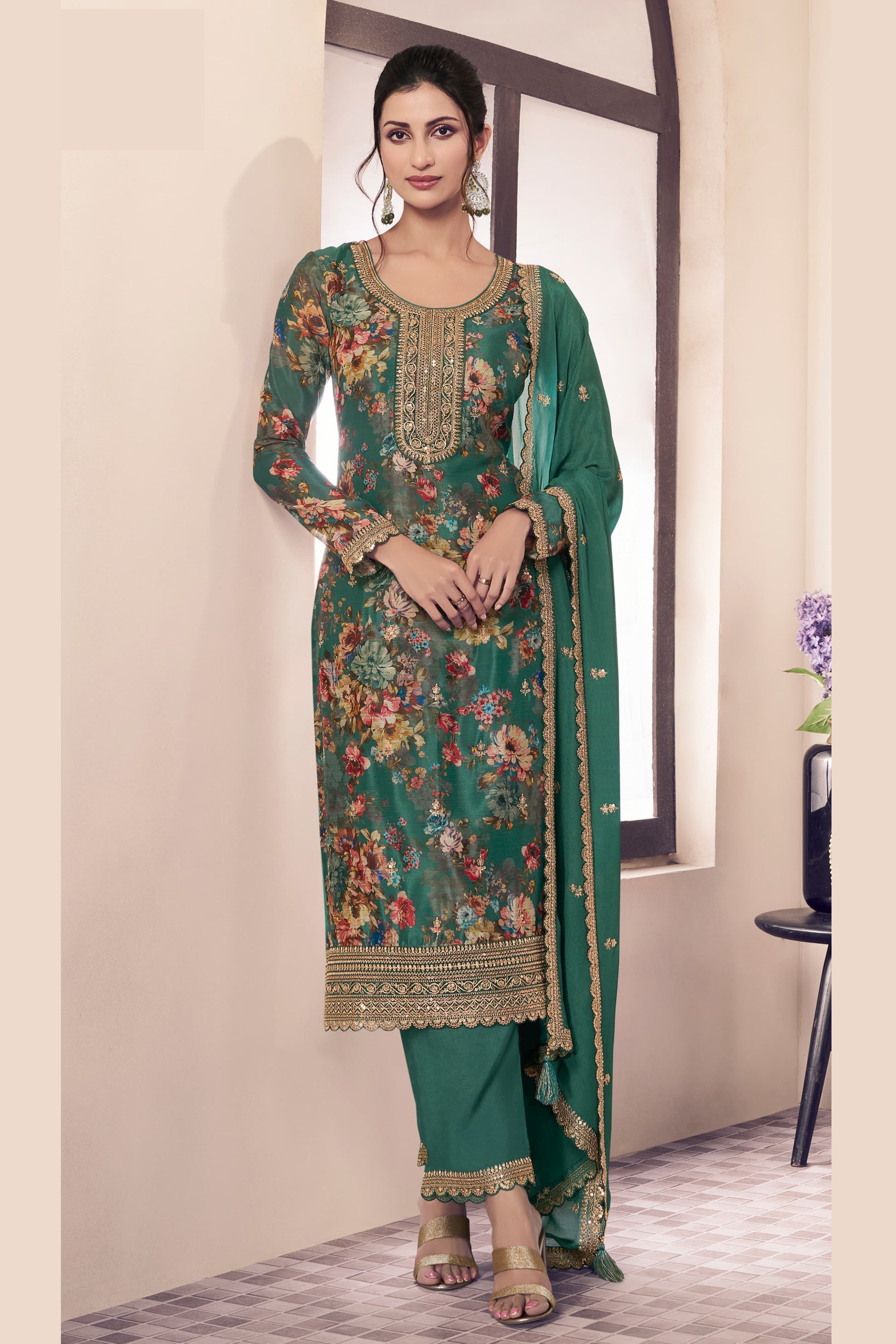 green casual salwar kameez front view