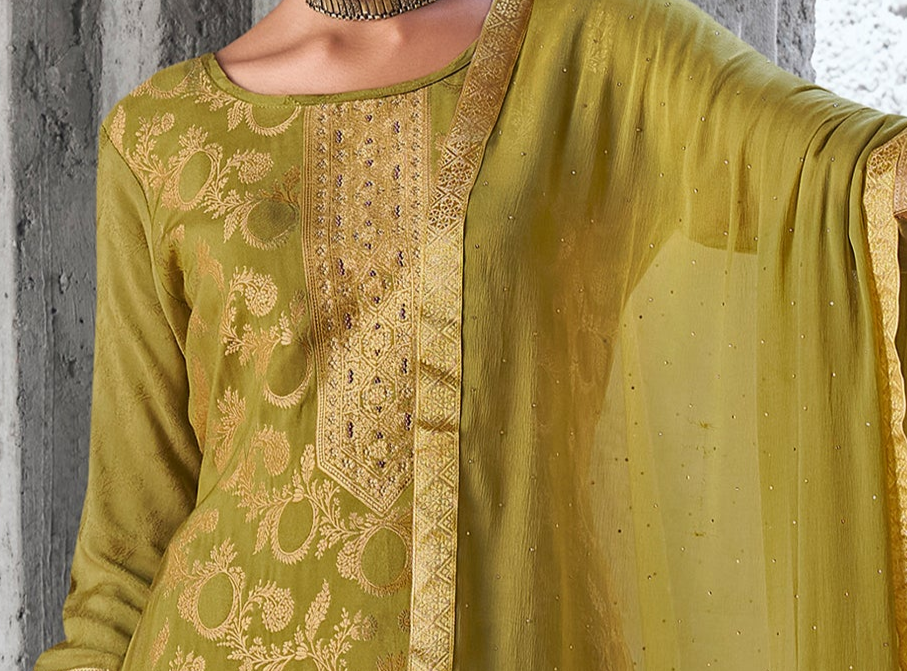 Full look: salwar kameez with coordinated dupatta laid flat.