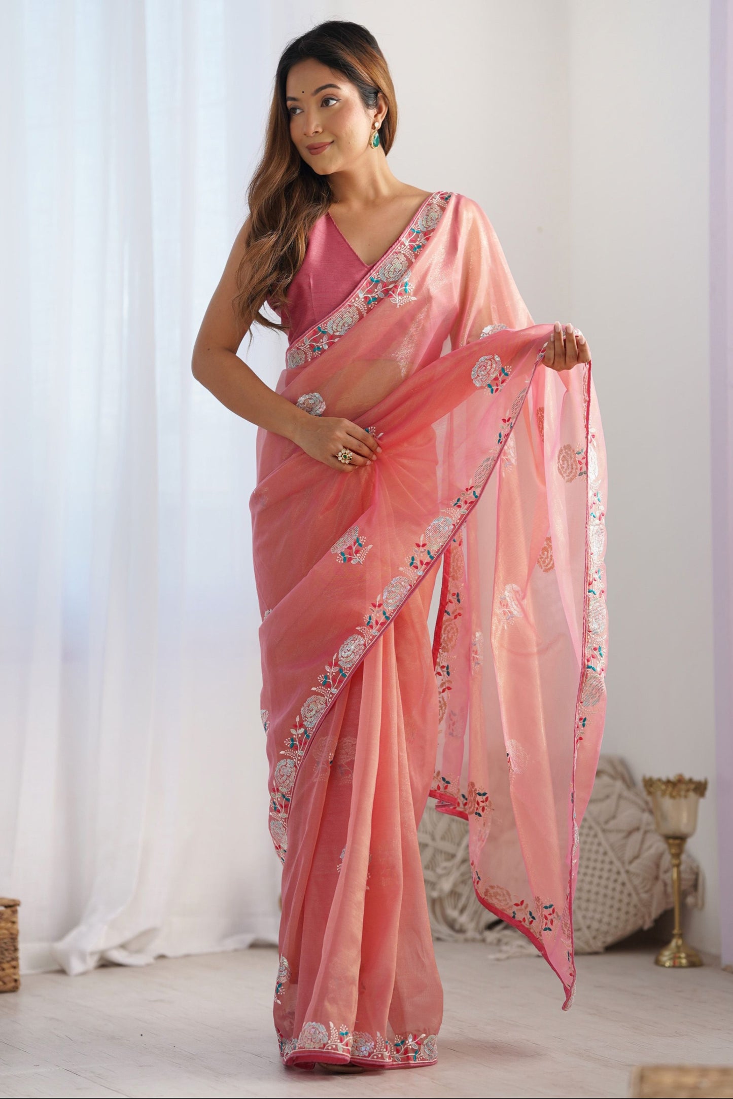 Saree – Graceful, airy styles for every festive moment.
