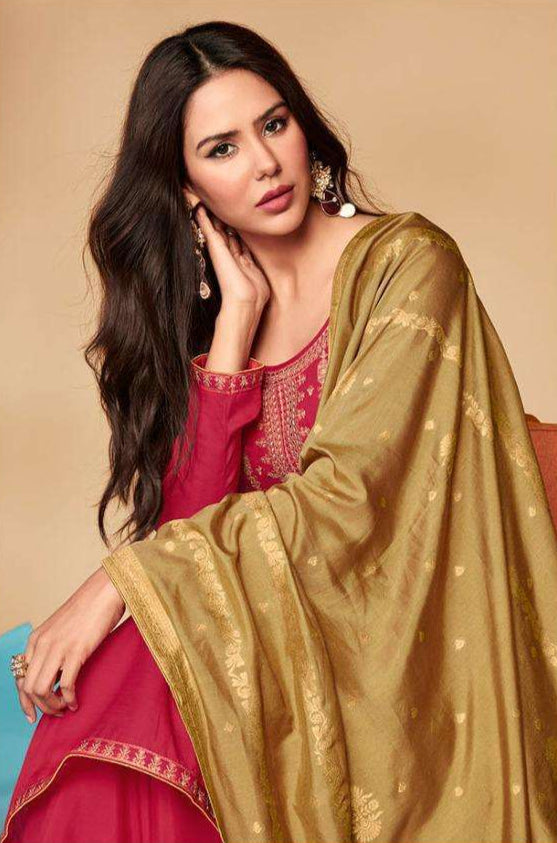 Premium Pink Beautiful Salwar Kameez Suit With Dupatta For Ceremonies