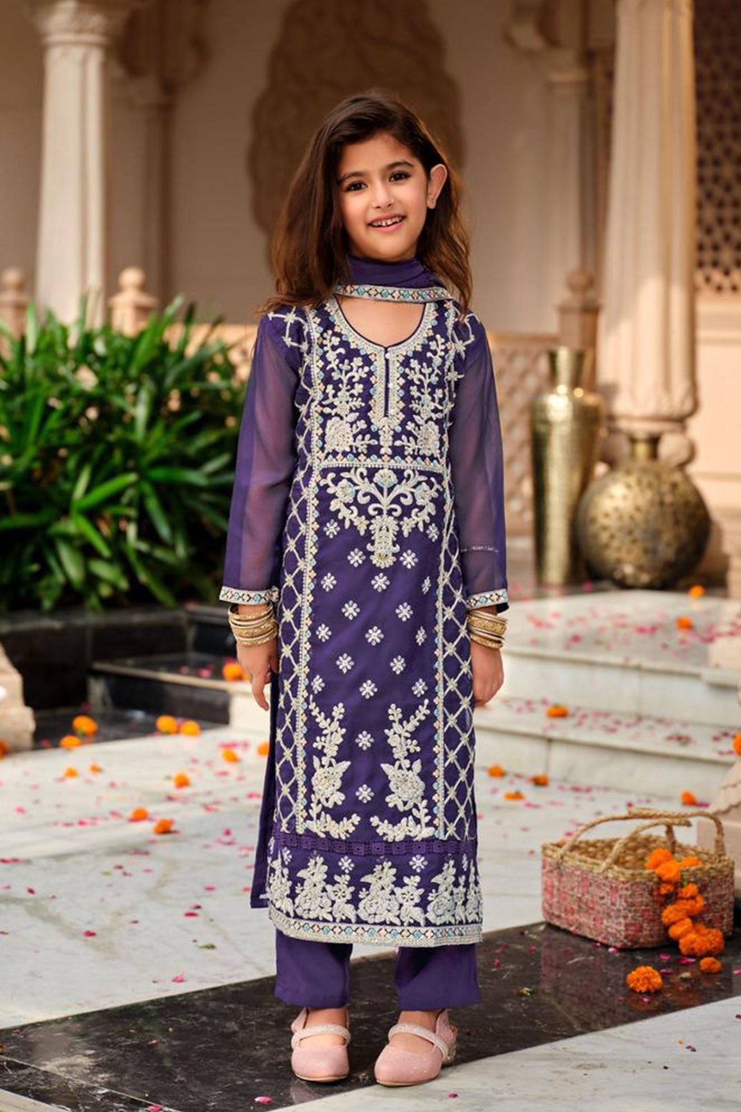 Indian Ethnic Style Embroidered  Salwar Kameez Suit 