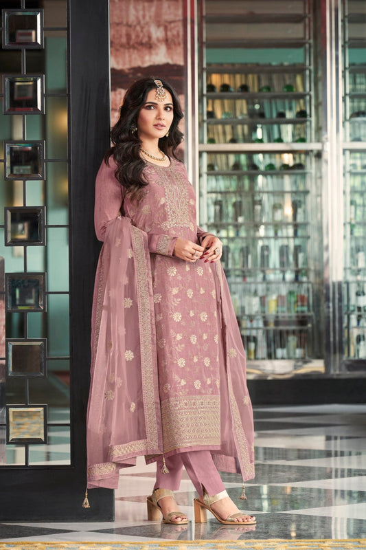 Celebrate cultural richness with finely detailed salwar kameez made to stand out.

