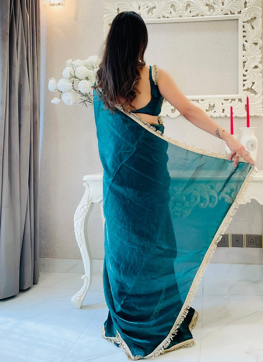 Saree – Pre-stitched and classic drapes in breezy cotton.
