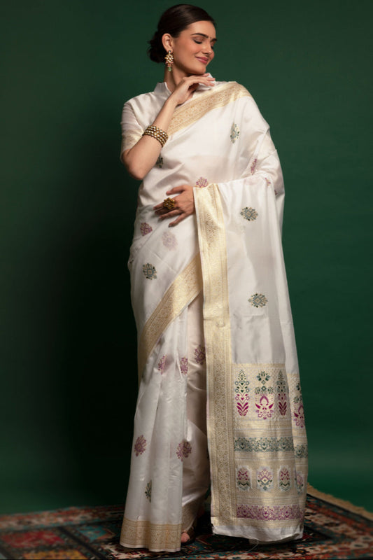 White Saree stands for purity and class – ideal for serene and sacred events.
