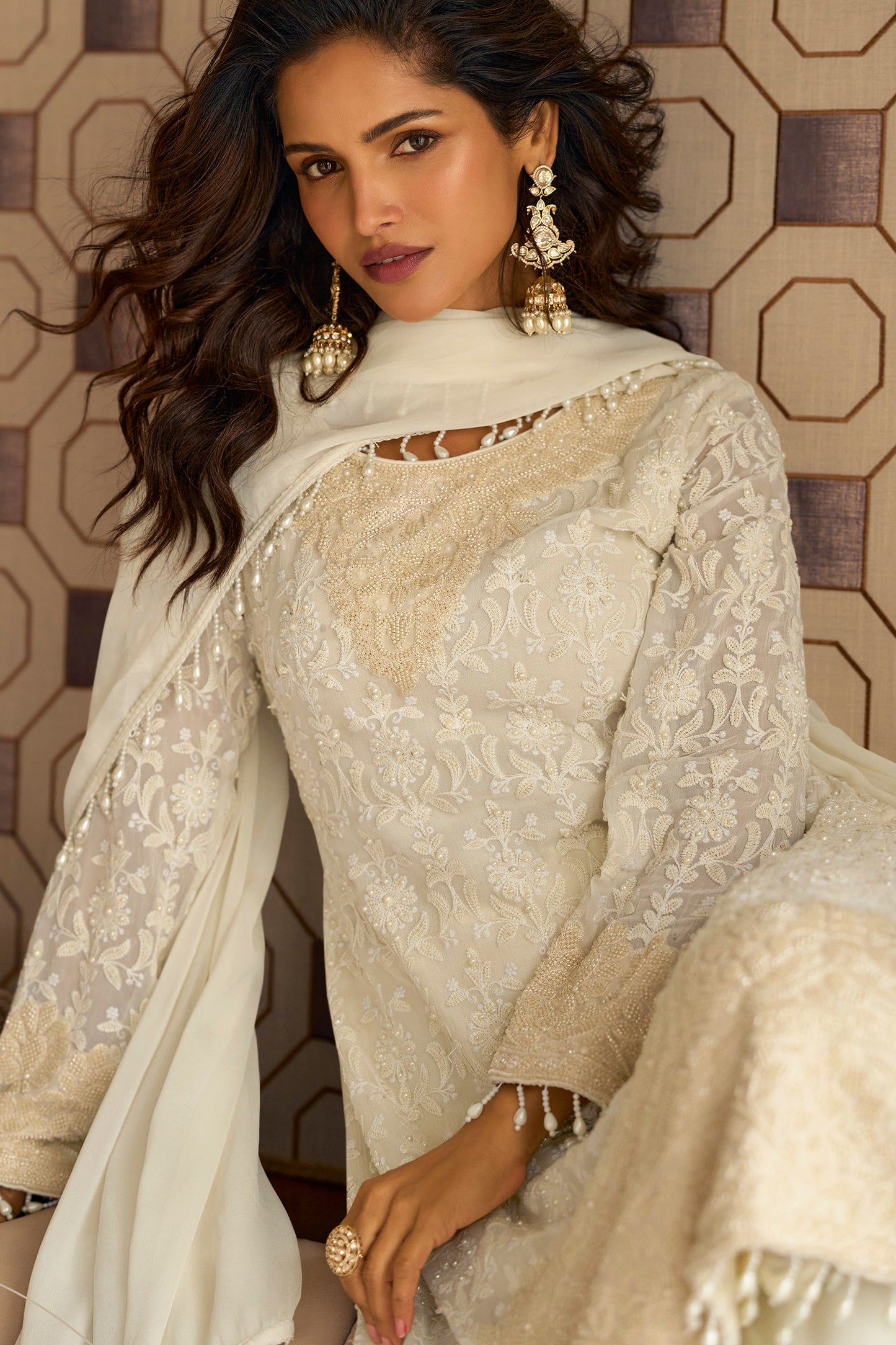 Elegant White Georgette Salwar Kameez for Women