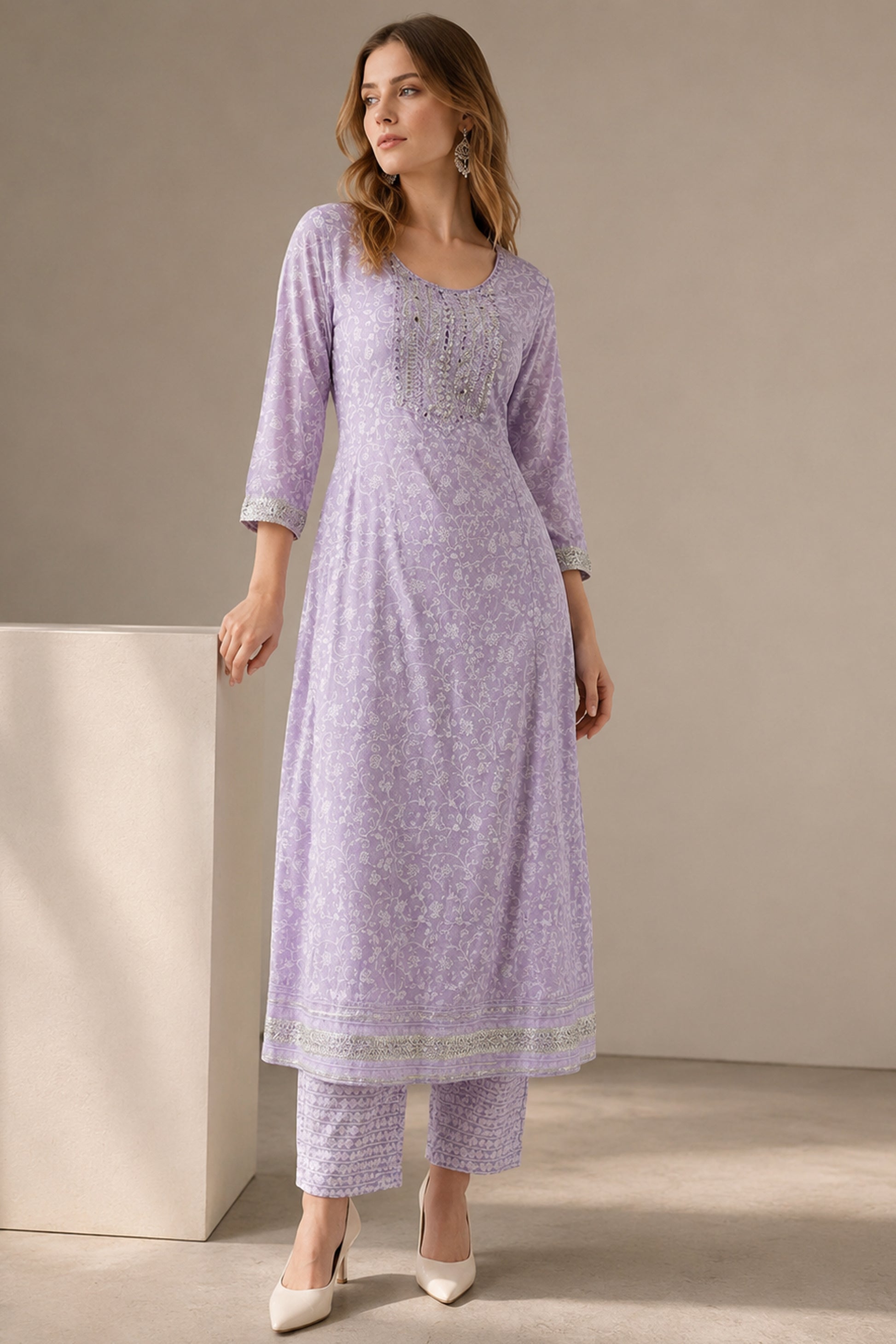 Purple festive outfit with embroidered ethnic motifs design