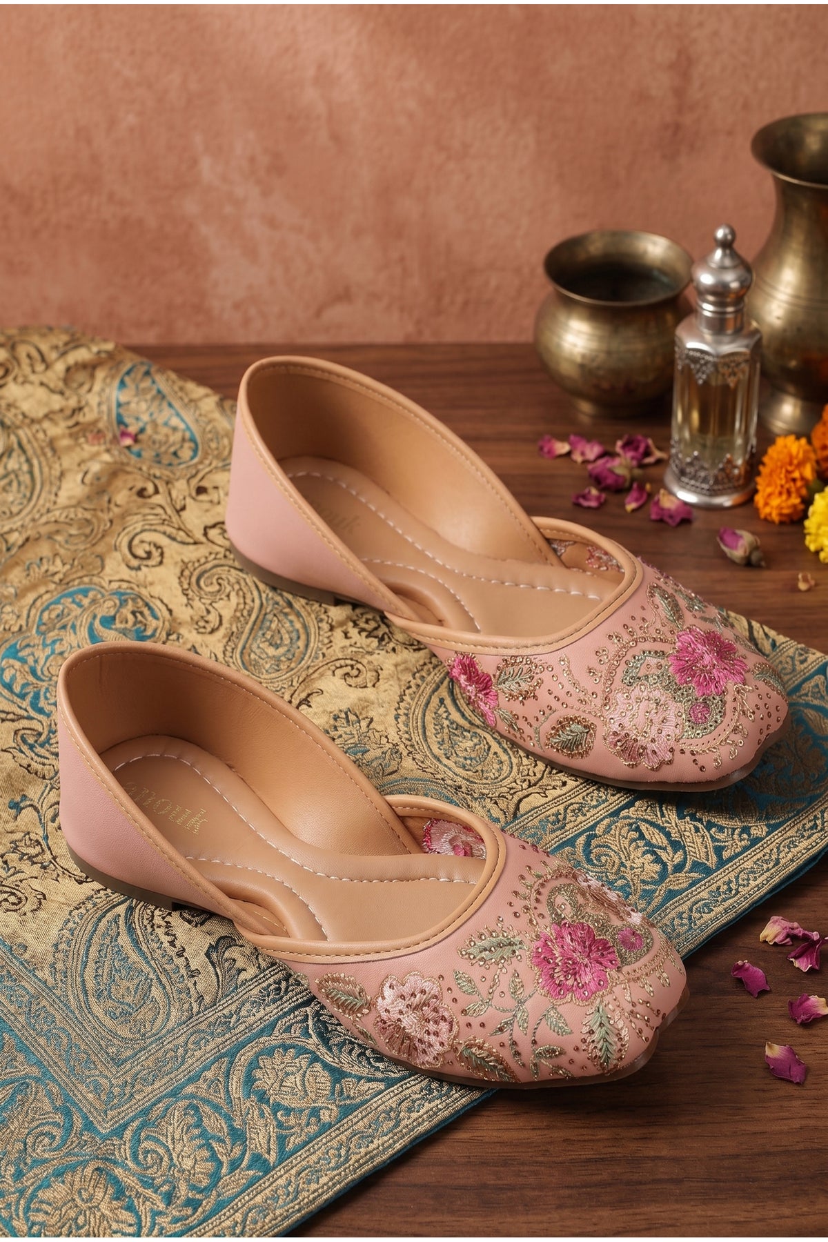 Traditional Indian footwear with closed-toe silhouette