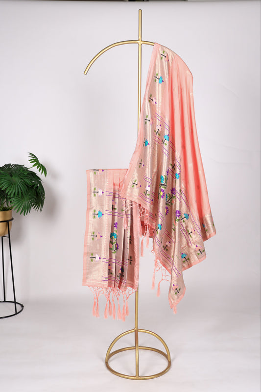 Bandhani dupatta in baby pink with zari weaving