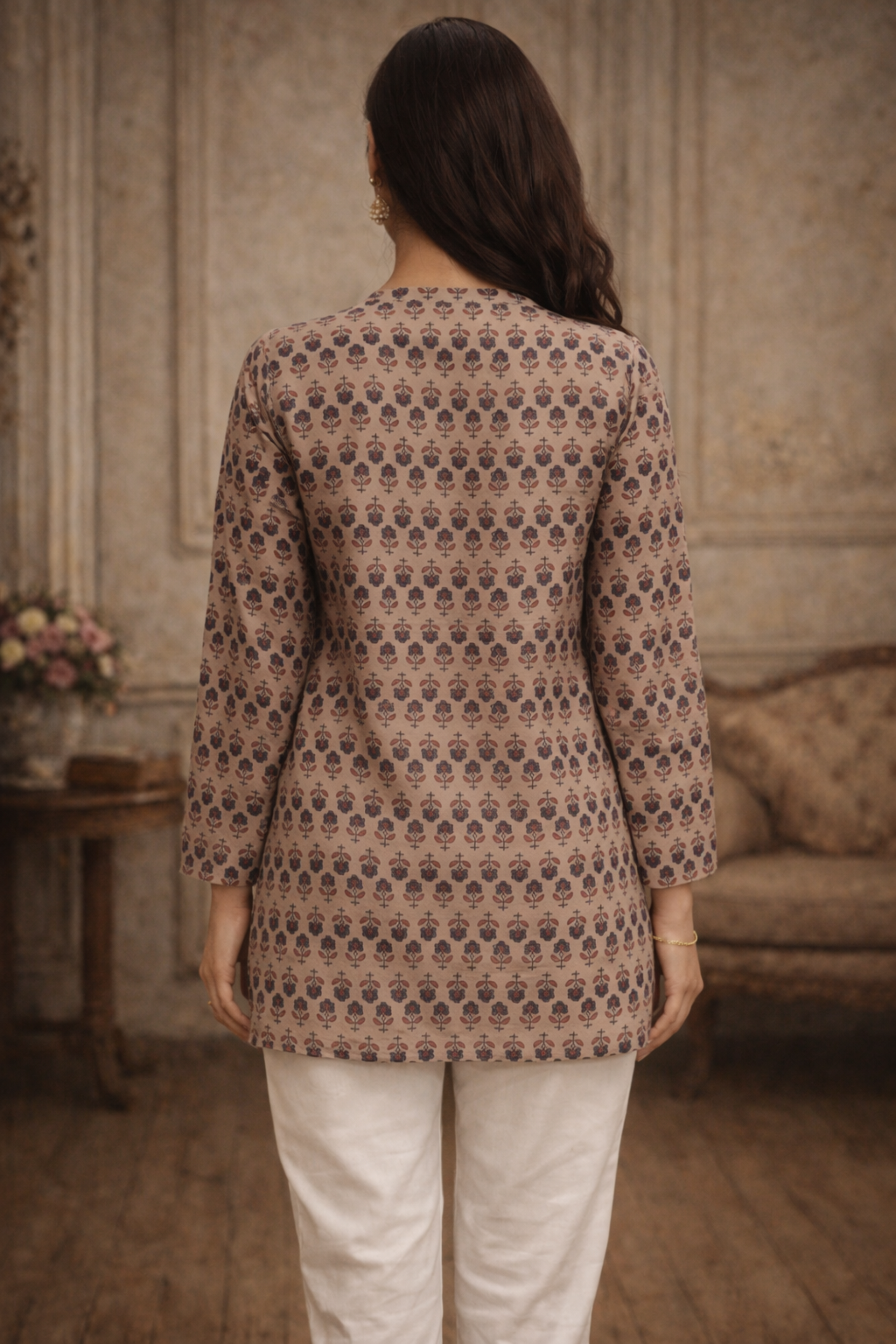 lightweight maslin silk women top with fine pattern texture