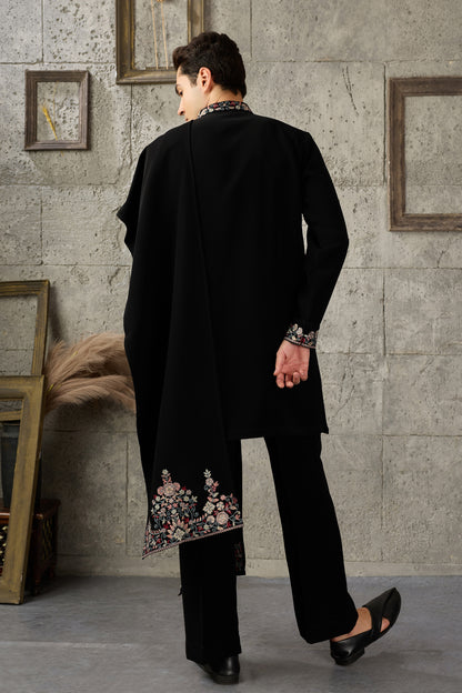 Black kurta with dupatta for Navratri wear