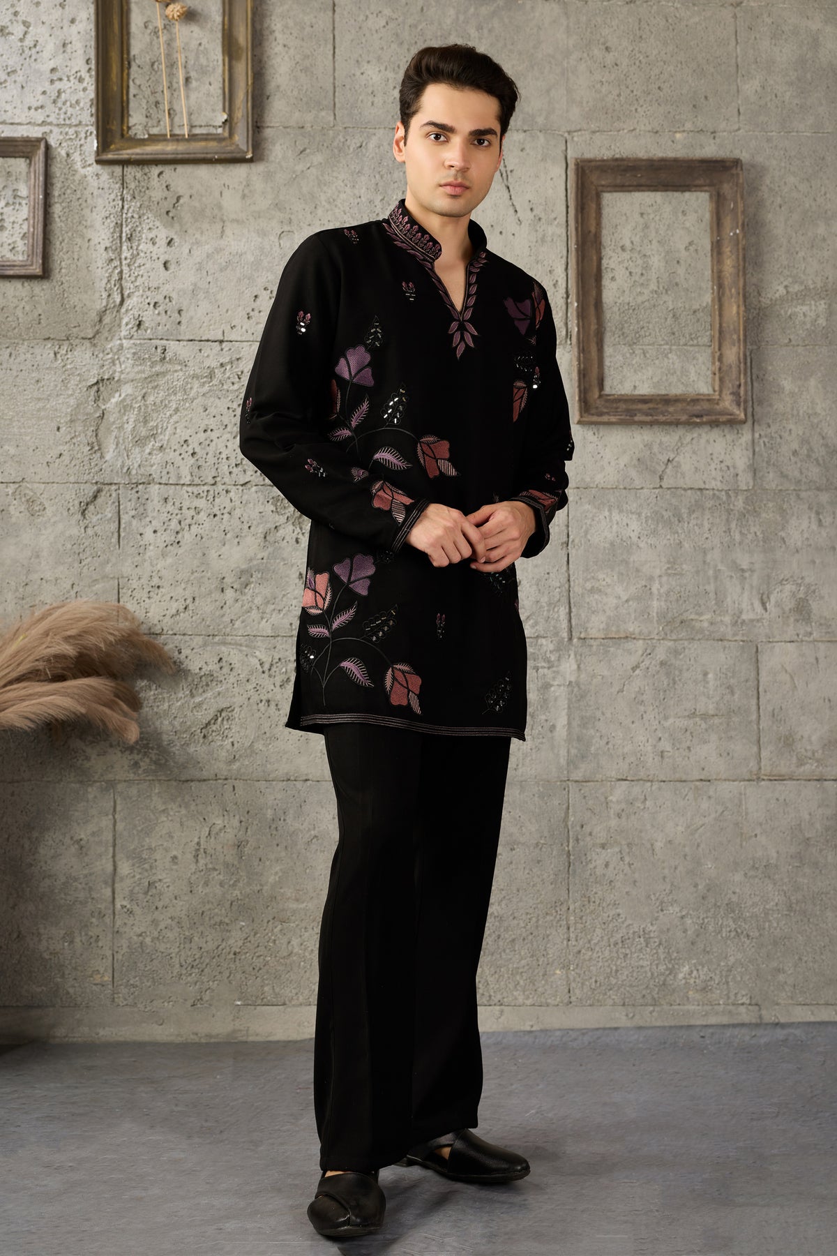 Black kurta pajama set for Eid celebrations