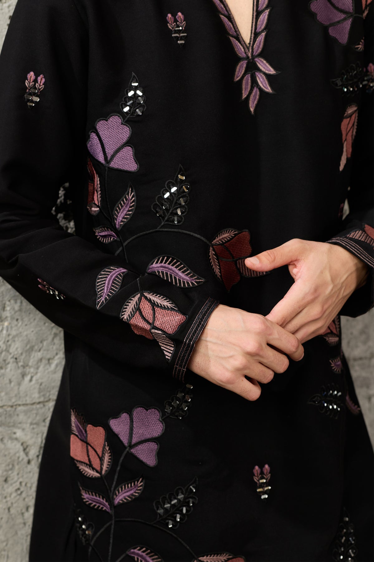 Sleeve detail of the black men's kurta