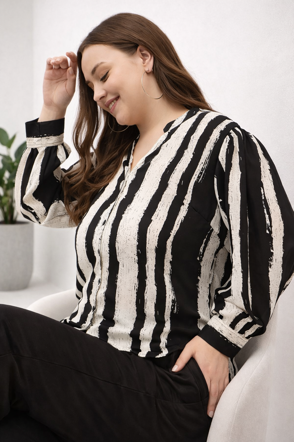 Plus size shirt styling in black and white monochrome