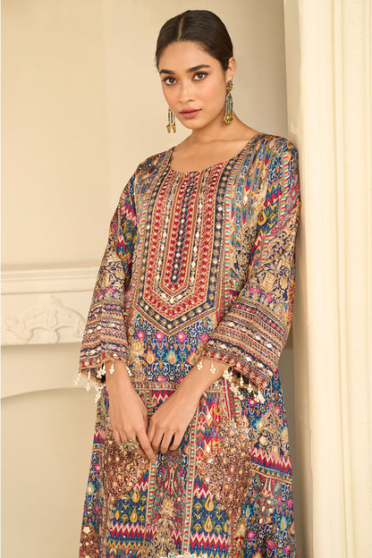 Printed pattern detail on the blue plazzo suit