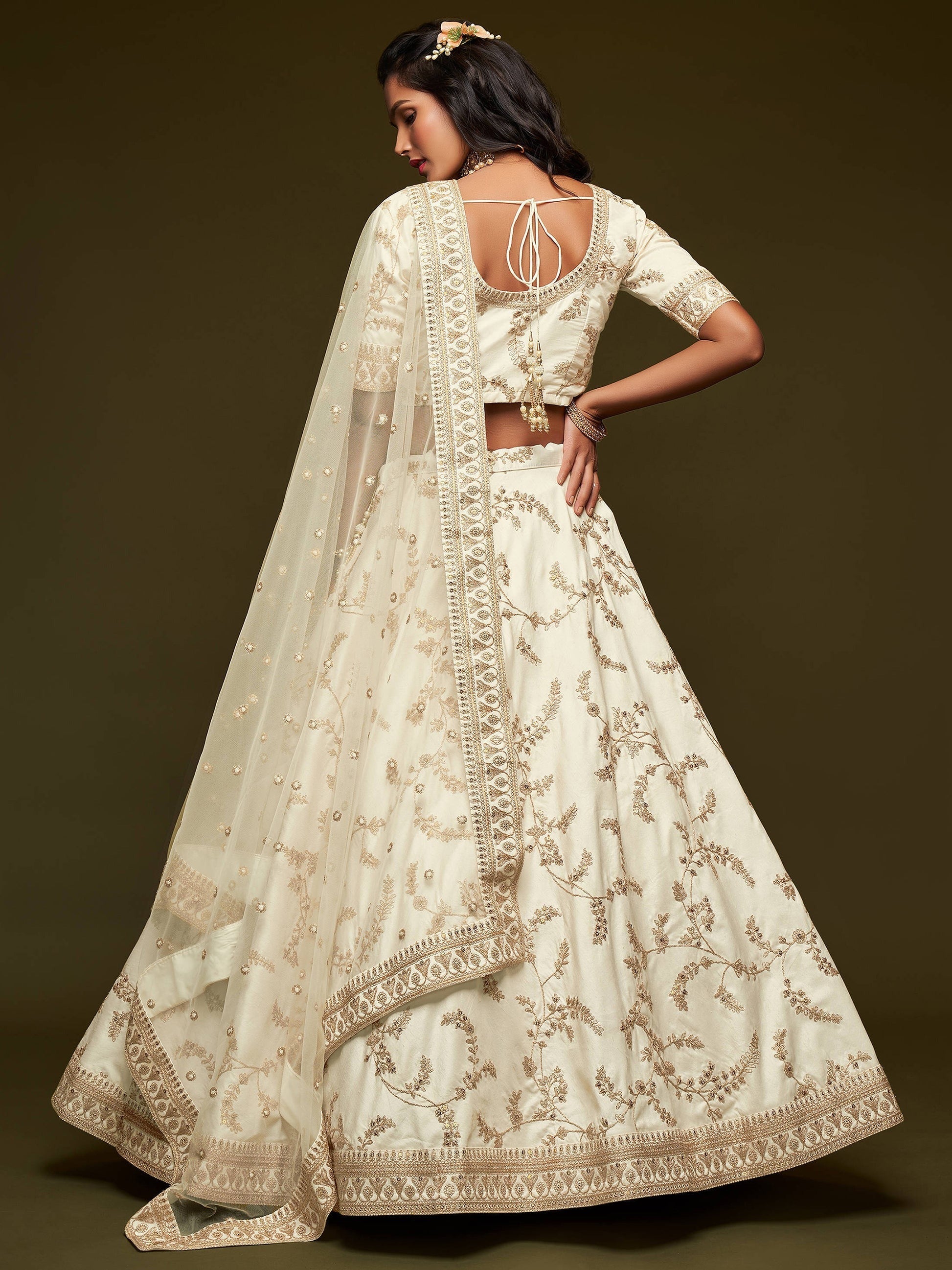 Lehenga for marriage reception back view embroidery design