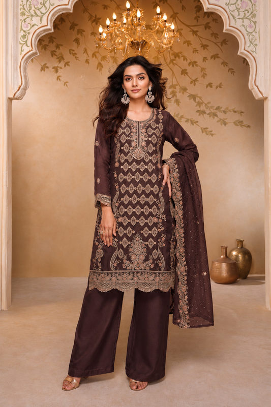 Silk ethnic outfit with Diamond Zarkan Work for festive occasion styling