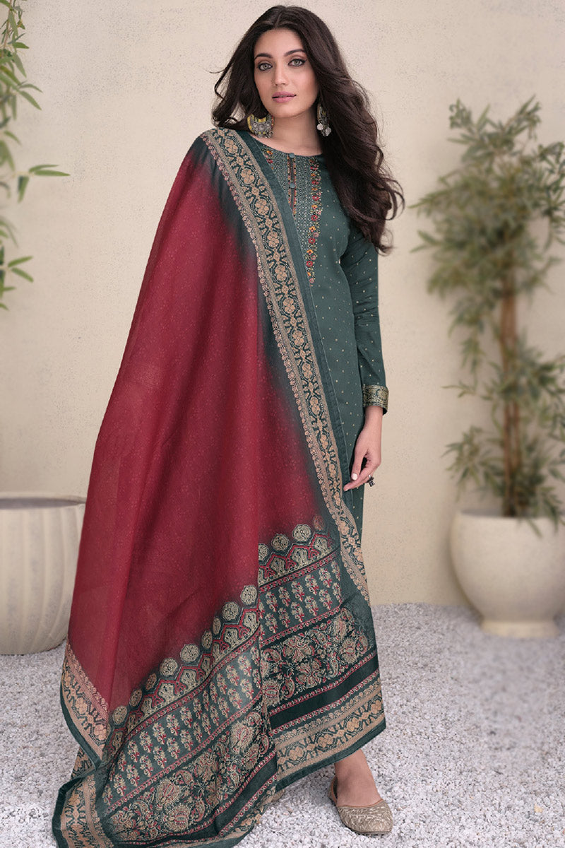 Cotton Wear – Comfort meets tradition in every stitch.