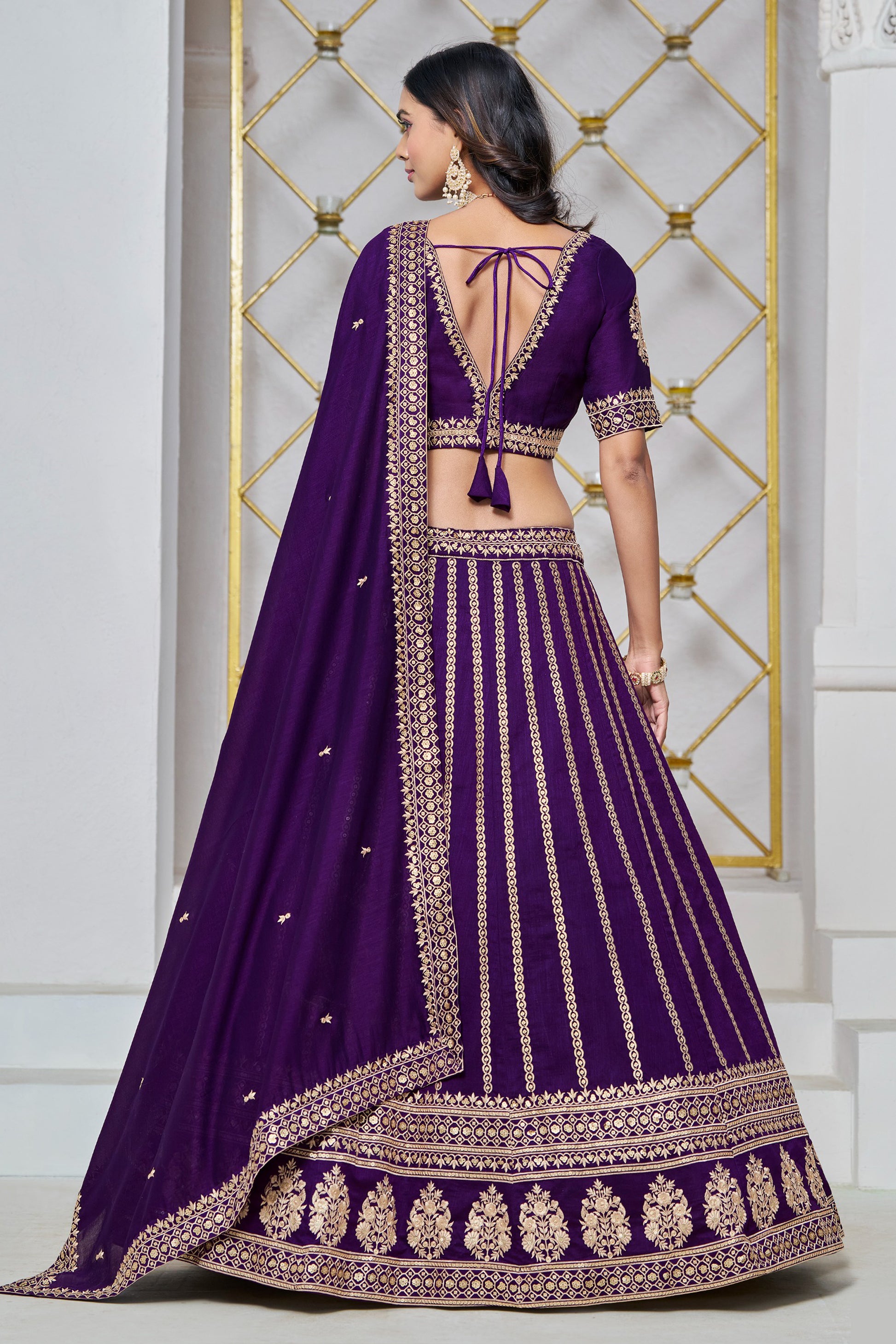 embroidered lehenga skirt detail in art silk fabric