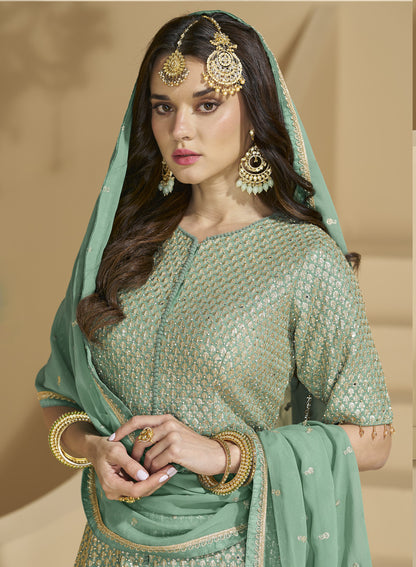georgette lehenga texture and lightweight flow detail