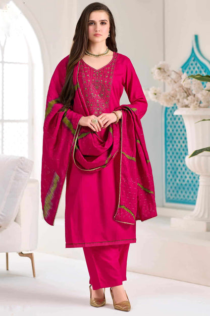 Dusky pink salwar kameezes for festive occasions