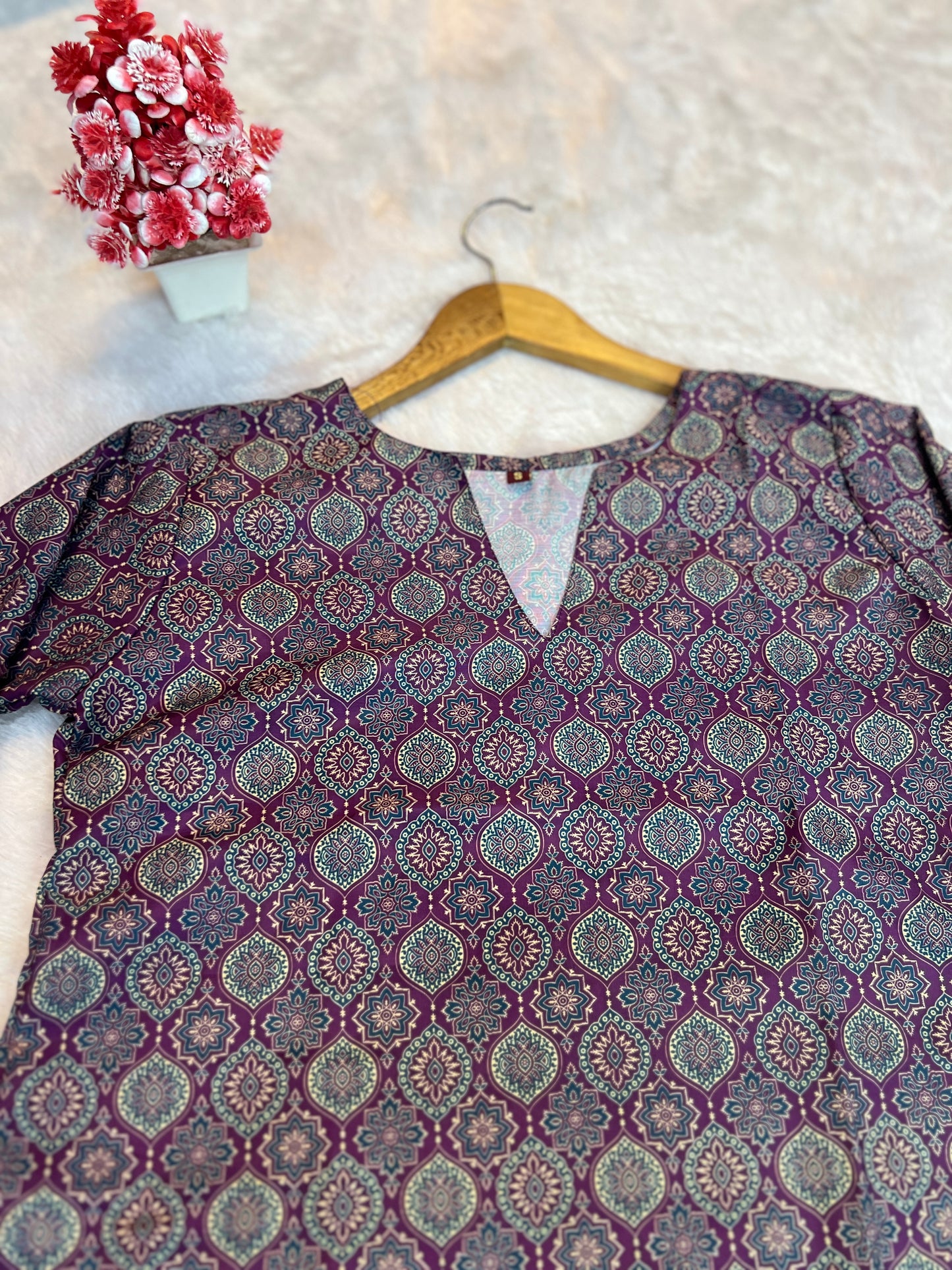 Elegant purple tunic for everyday office wear