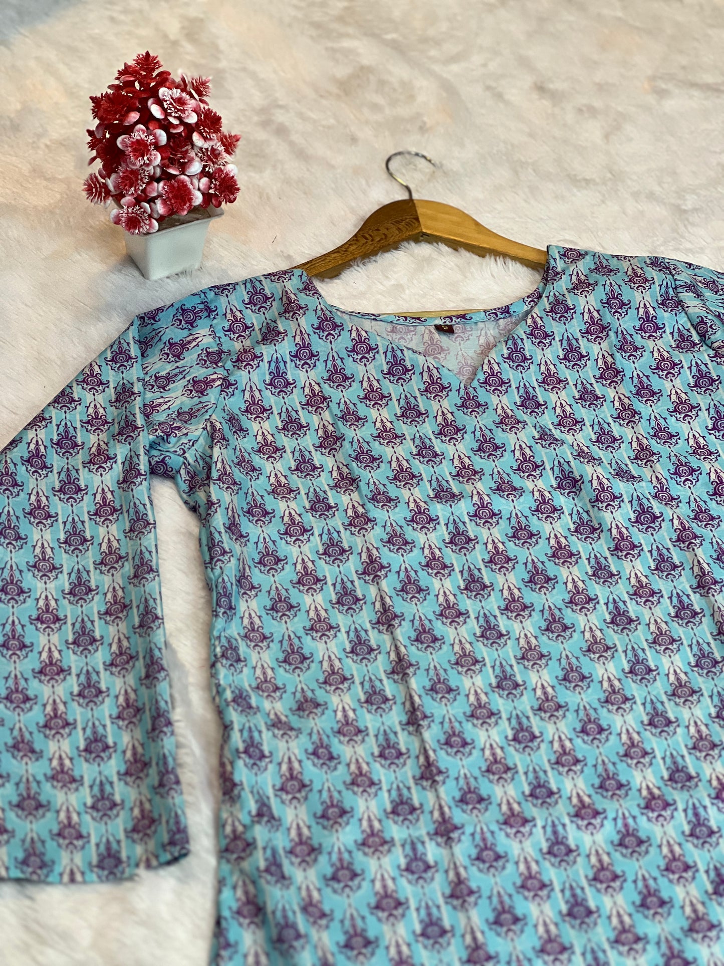 modern tops for women digital print close view