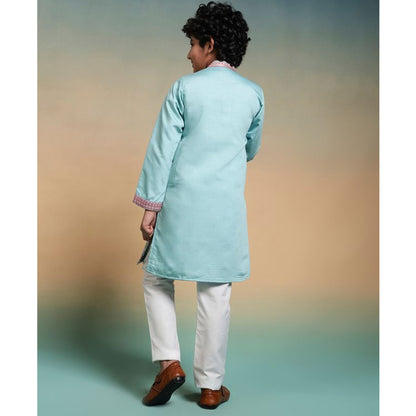 back view of kurta