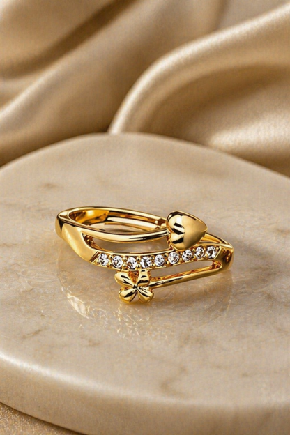 floral diamond gold ring design
