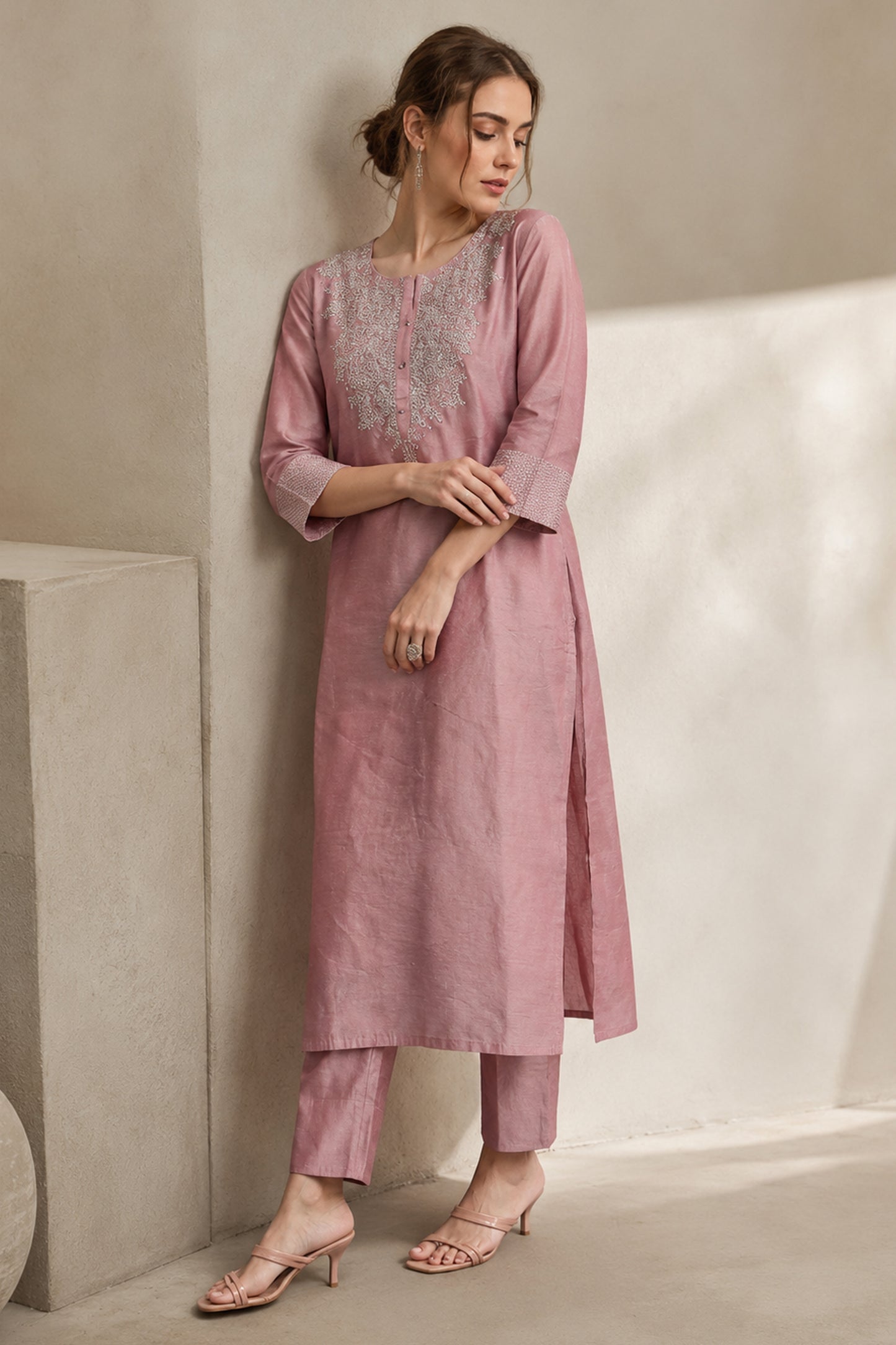 Kurti Set For Women in light pink with sheer embroidered dupatta