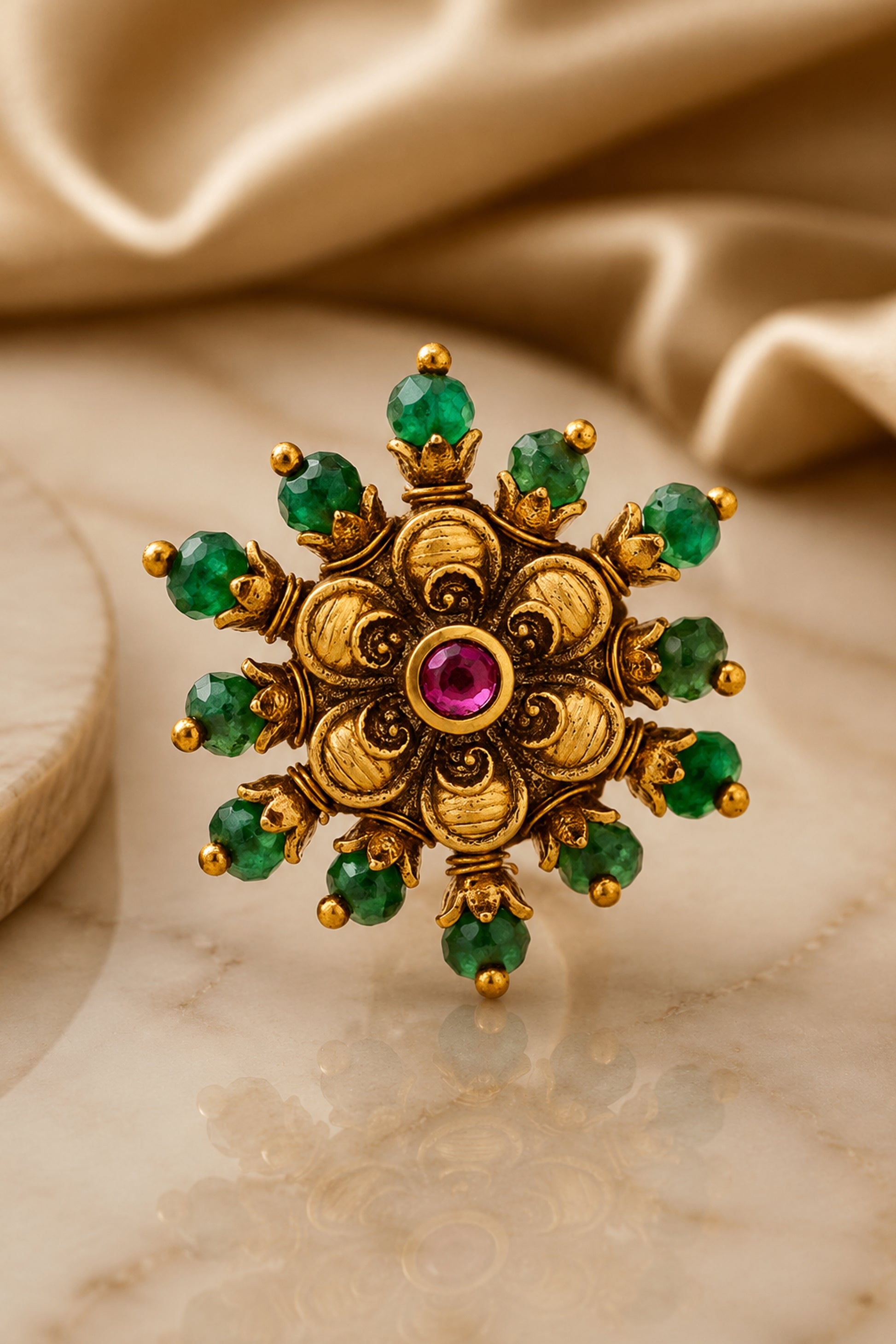 vintage style ring with green bead decorative elements