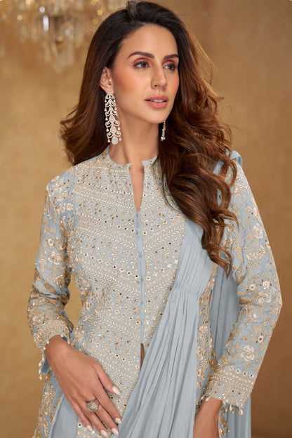 Side drape of gray ready-to-wear saree