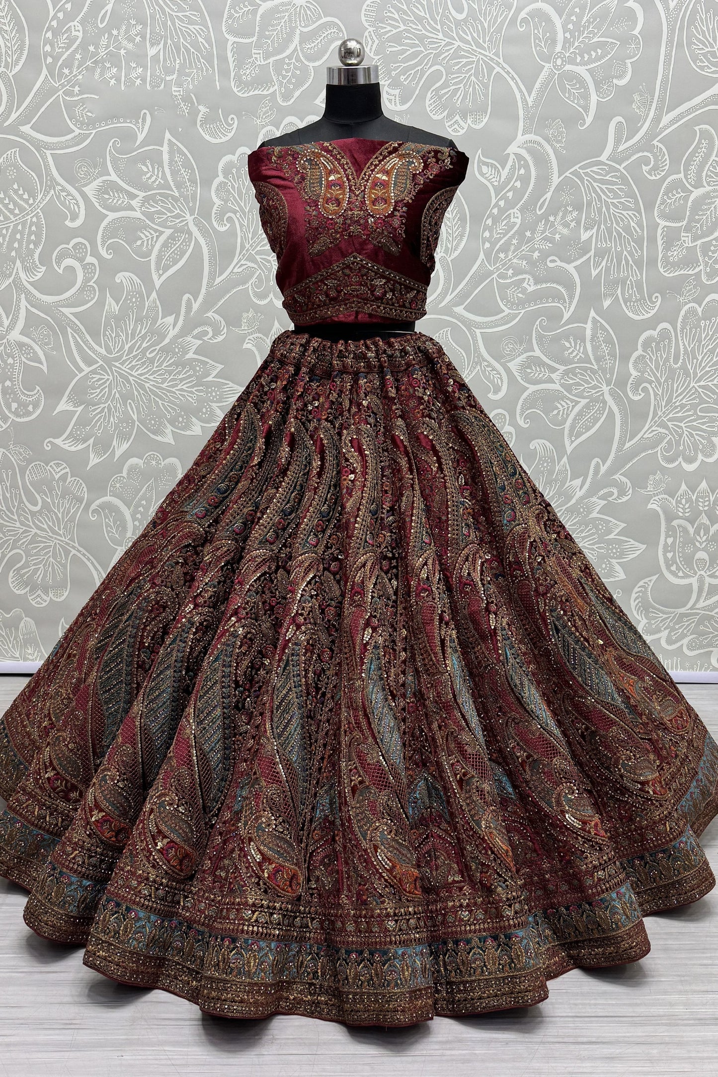 Bridal style marriage chaniya choli in pink velvet