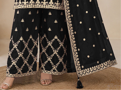 Black Chinon palazzo for Navratri styling