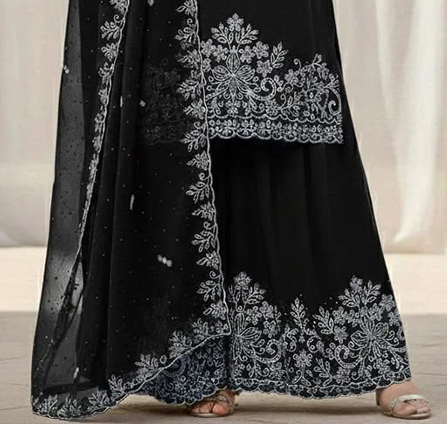 Fashion Palazzo in black with detailed surface work