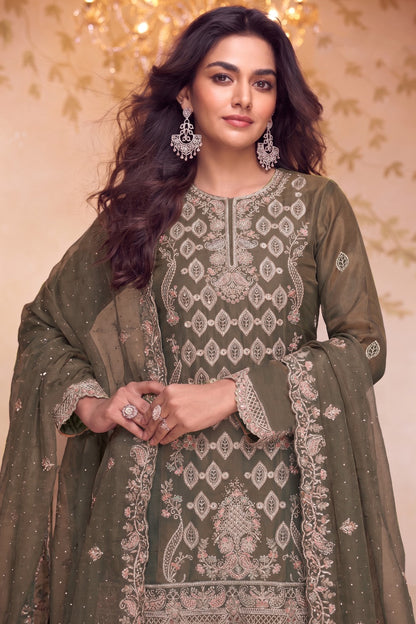 Royal Green Palazzo styled for wedding guest occasion