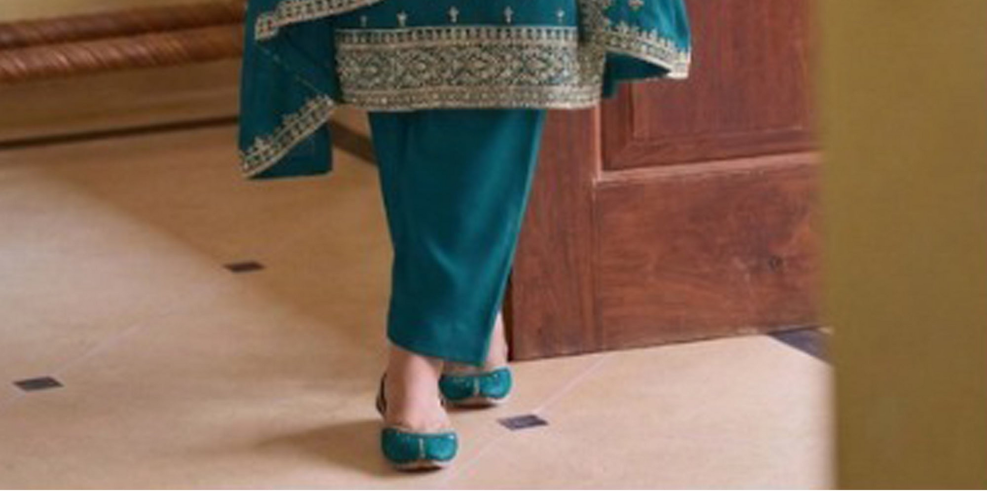 Farsi Shalwar Kameez with georgette movement detail